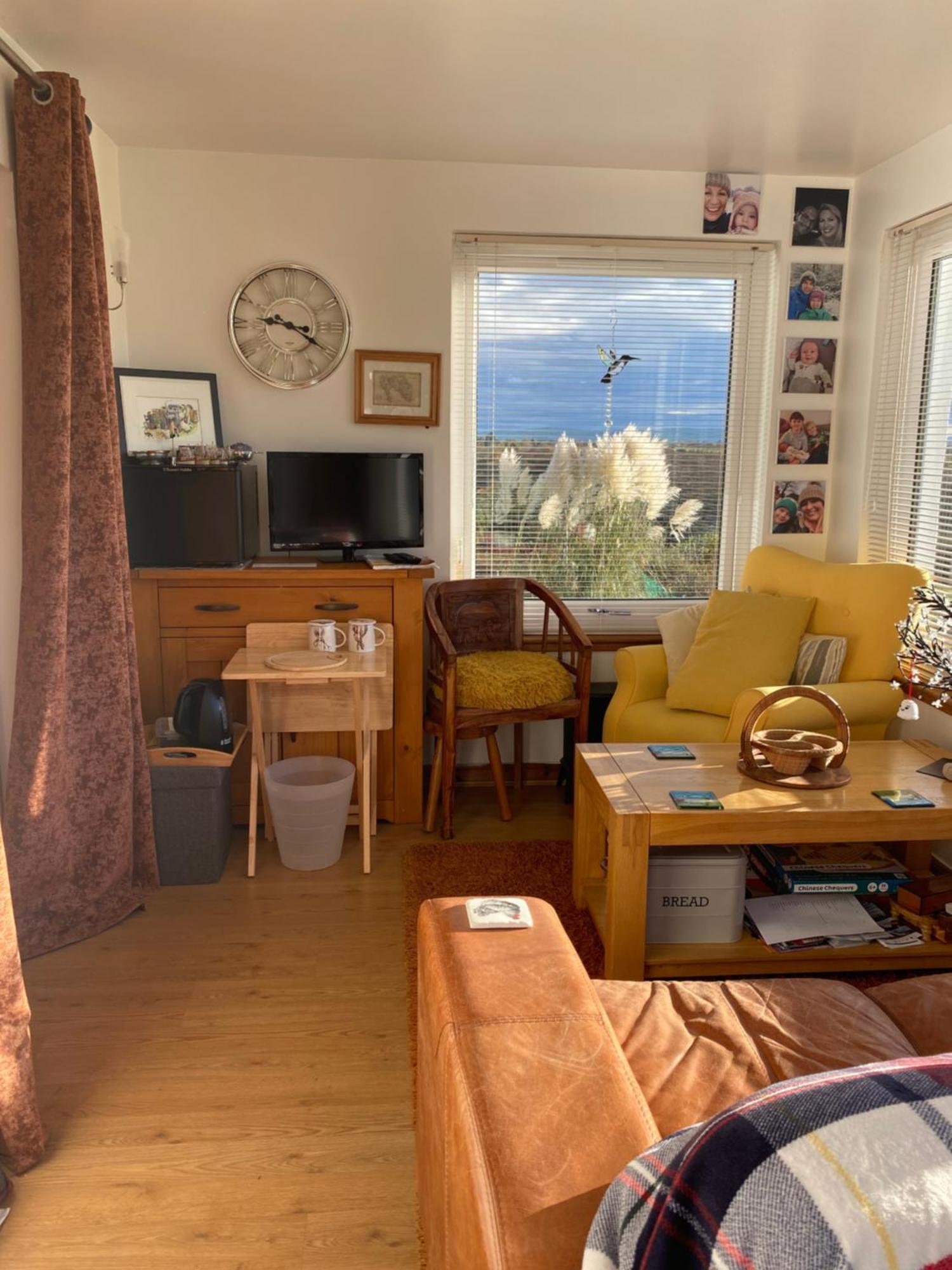 Jacquie'S B&B -Dumfries-Room With A View Esterno foto